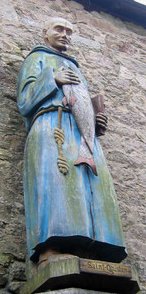 Saint Goustan, statue de bois polychrome dans le quartier Saint-Goustan à Auray