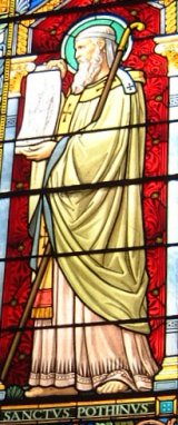 vitrail de l'église saint Irénée de Lyon