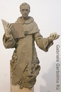 statue de Giuseppe Girotti, oeuvre de Gabriele Garbolino Rù