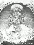 clé de voûte de la Crypte de Saint-Gilles, diocèse de Nîmes